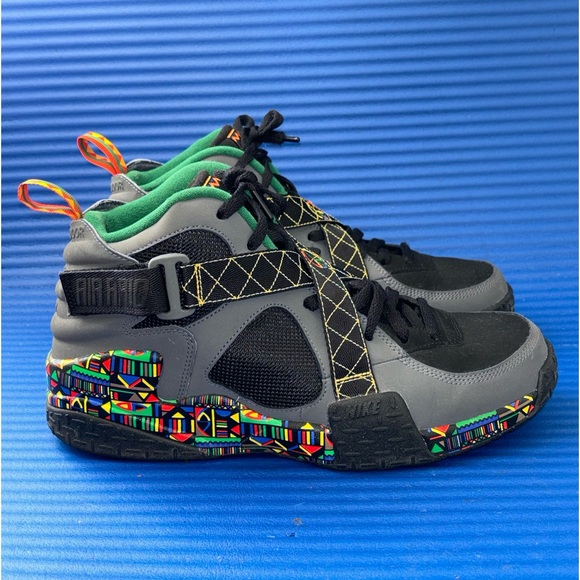 Size 9.5- Men’s Nike Air Raid Peace Urban Jungle 2020 DC1494 001 RARE - Picture 1 of 8